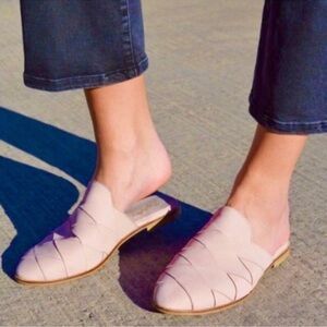Seychelles Survival Mule Leather Pink Nubuck Size 7